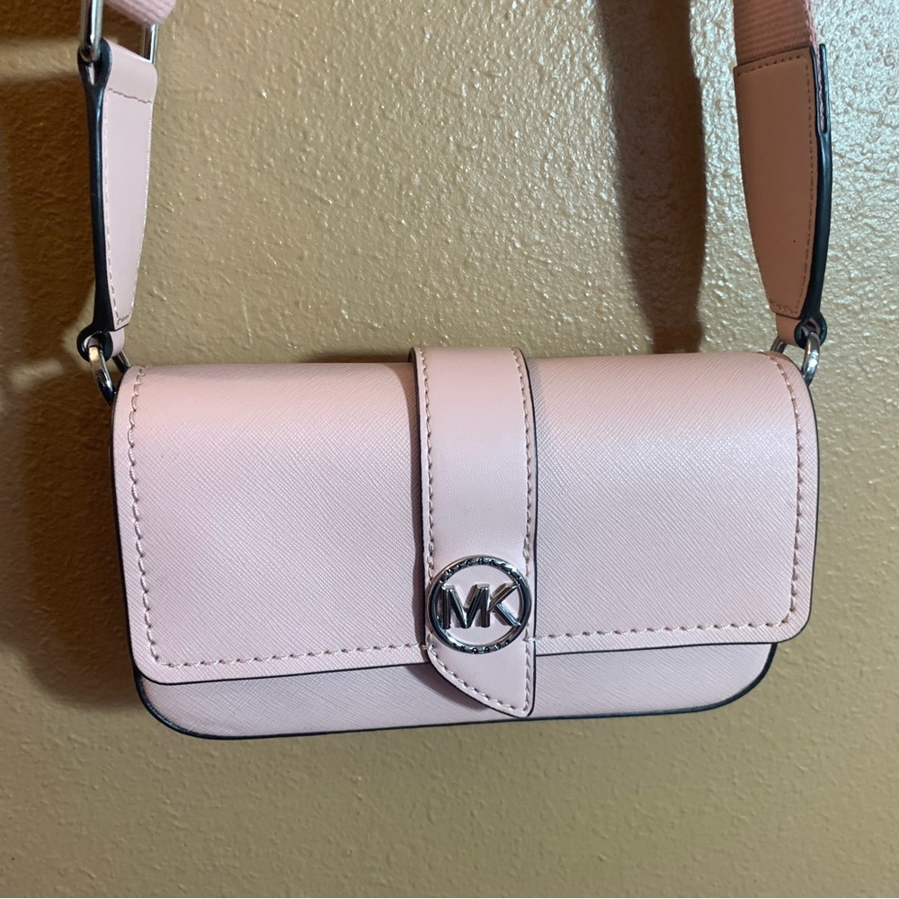 MICHAEL Michael Kors Greenwich Saffiano Blush Pink Leather Crossbody/Sling Bag